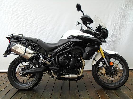 TRIUMPH TIGER 800 ABS TRIUMPH TIGER 800 ABS